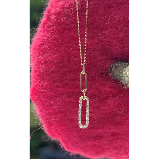 Filigranes Collier mit Einhänger
